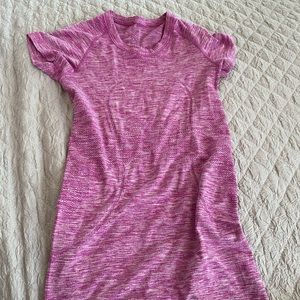 lululemon athletica Tops - Lulu lemon short sleeve lululemon athletica Tops - Lulu lemon short sleeve